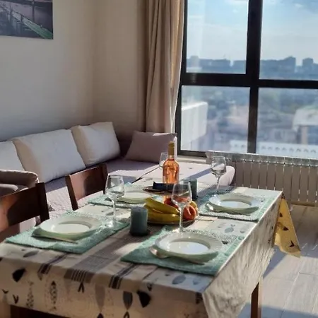 Lazur Flora Burgas 公寓 布尔加斯